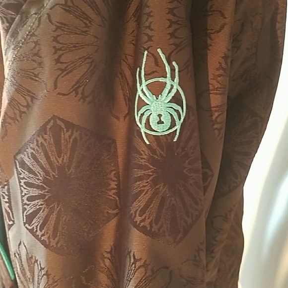 🌸 Spyder Skiing Jacket - Picture 2 of 8